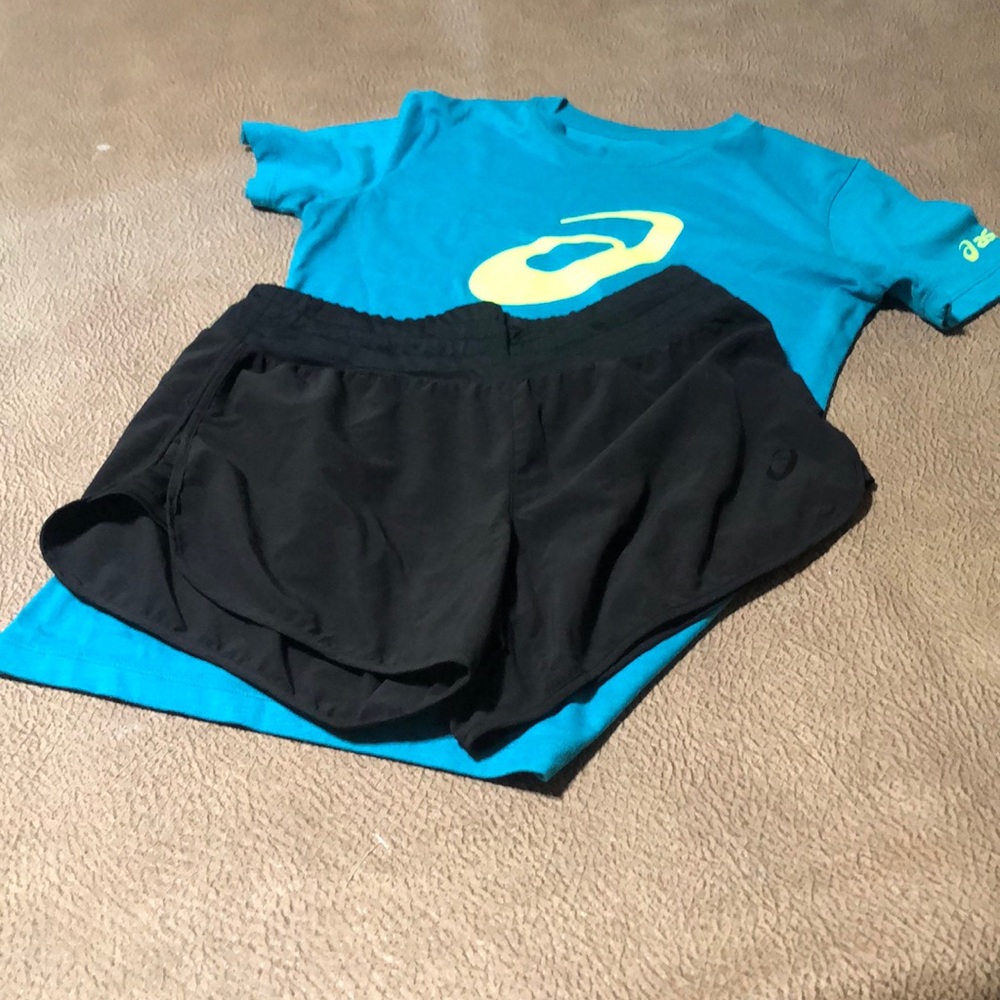Asics T-shirt and shorts